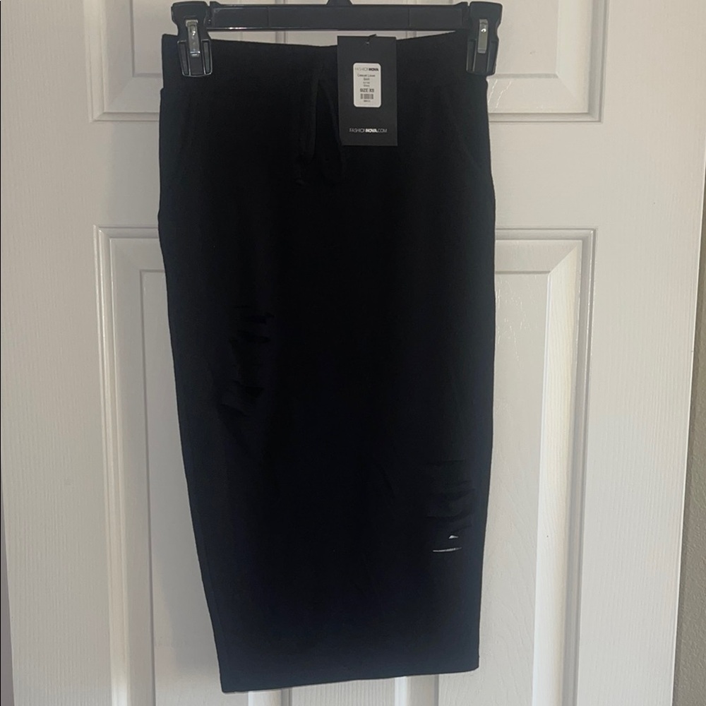 Fashion Nova Black Pencil Skirt w/rips